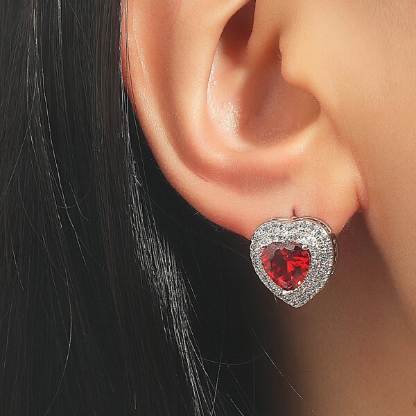 

Heart Zircon Decor Stud Earrings, Silver
