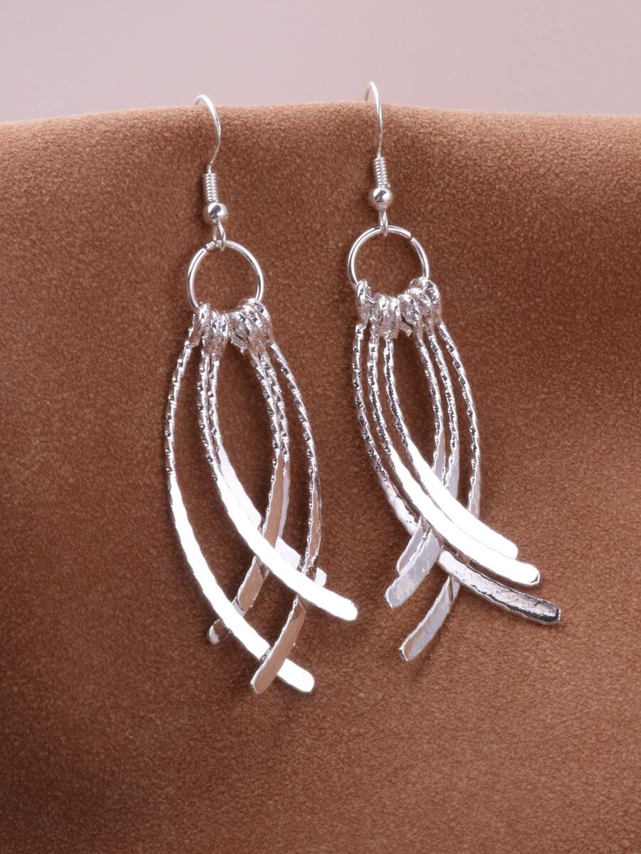 1 par de pendientes largos con borlas chapados en plata para mujer, 2 colores disponibles, pendientes con alas para uso diario con vestidos largos - Plateado - Ver 1