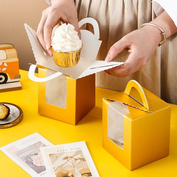 

4pcs Dessert Packing Box, Gold