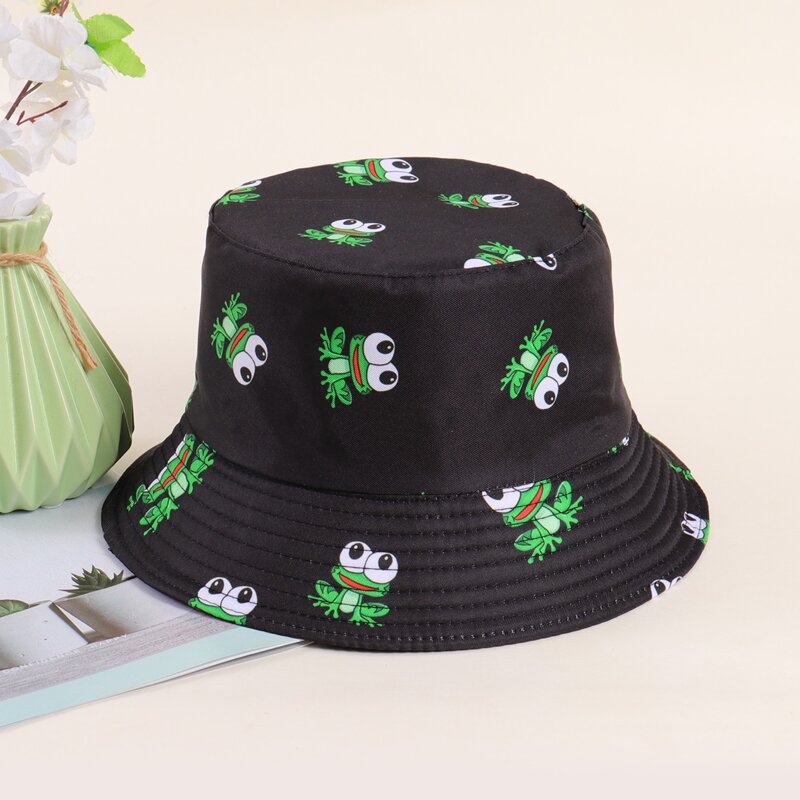 

Frog Graphic Bucket Hat, Multicolor