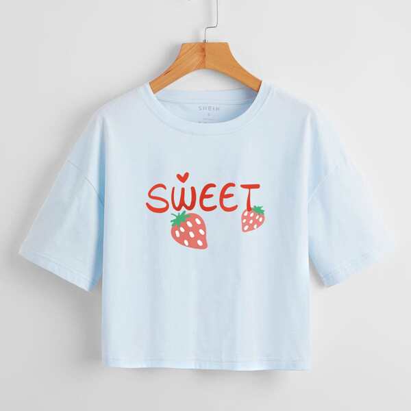 

Strawberry And Letter Graphic Drop Shoulder Crop Tee, Baby blue