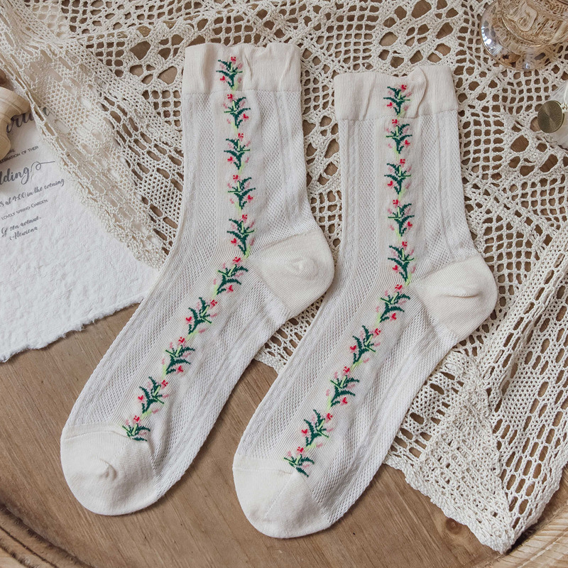 

1pair Floral Pattern Crew Socks, White