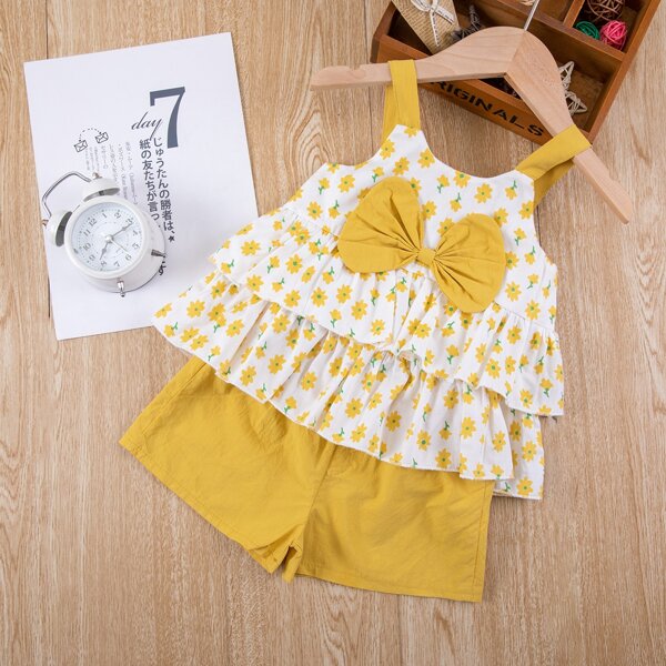 

Toddler Girls Floral Bow Front Layered Cami Top With Shorts, Multicolor