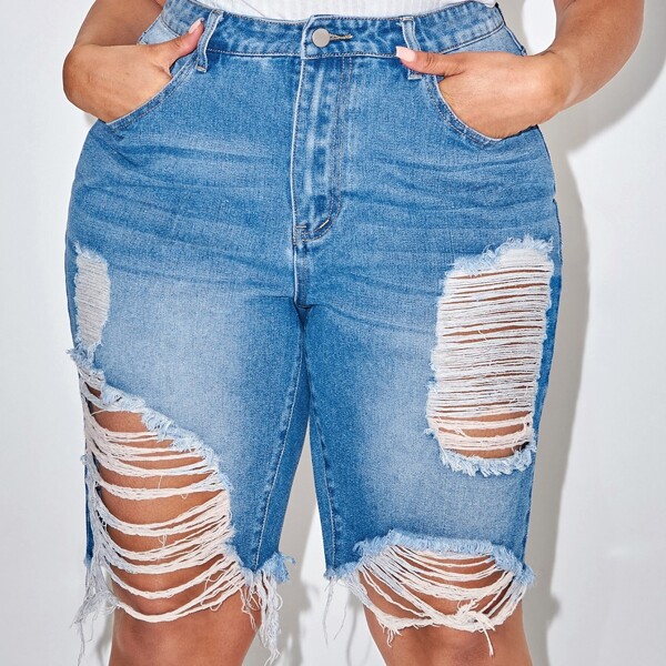 

Plus Ripped Raw Hem Denim Shorts, Light wash