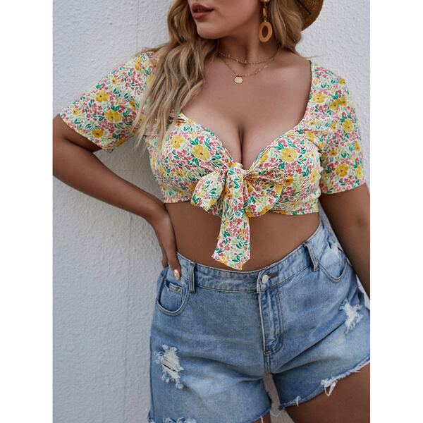 

Plus Floral Print Knot Front Crop Top, Multicolor