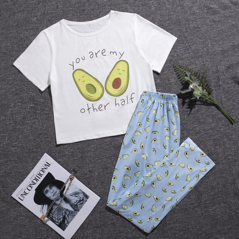 

Avocado and Slogan Graphic Tee and Pants PJ Set, Multicolor