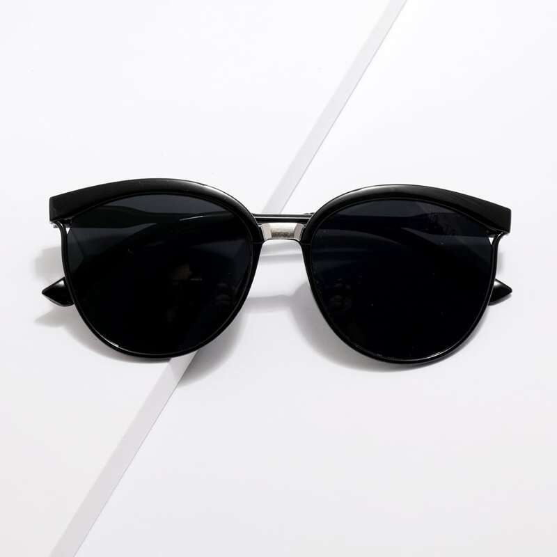 

Guys Round Frame Sunglasses, Grey
