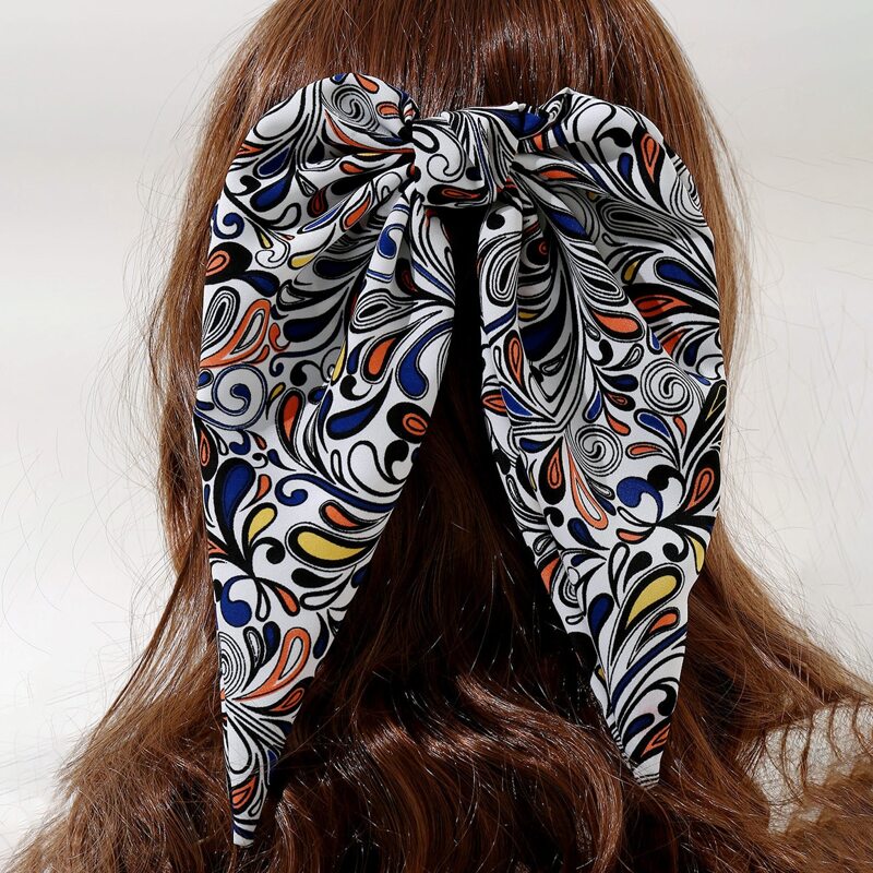 

Floral Bow Hair Clip, Multicolor