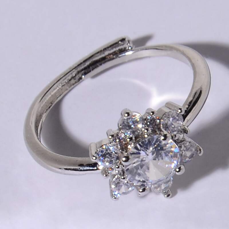 

1pc Rhinestone Ring, Silver