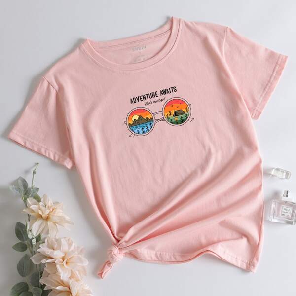 

Mountain And Slogan Graphic Tee, Baby pink