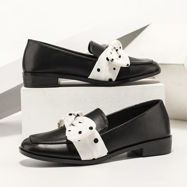 

Polka Dot Bow Decor Flat Loafers, Black