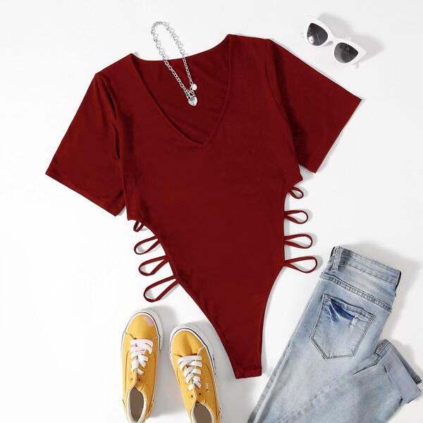 

Plus High Cut-out Slim Fit Bodysuit, Burgundy