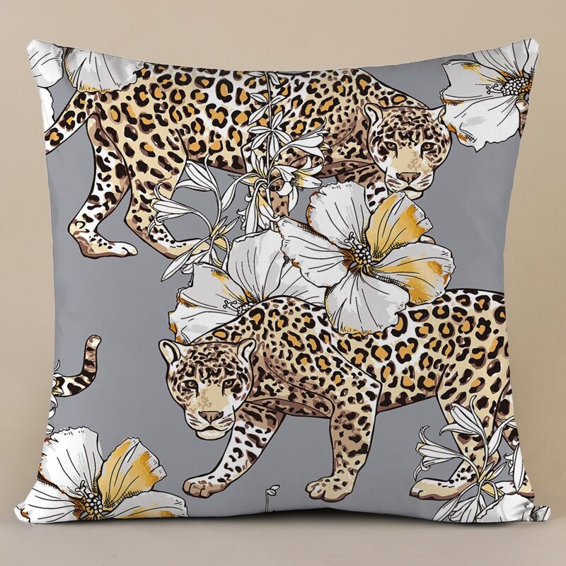 

Leopard Print Cushion Cover Without Filler, Multicolor