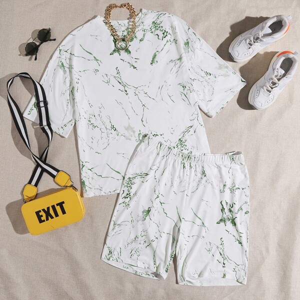 

Plus Graphic Print Drop Shoulder Tee With Track Shorts, White
