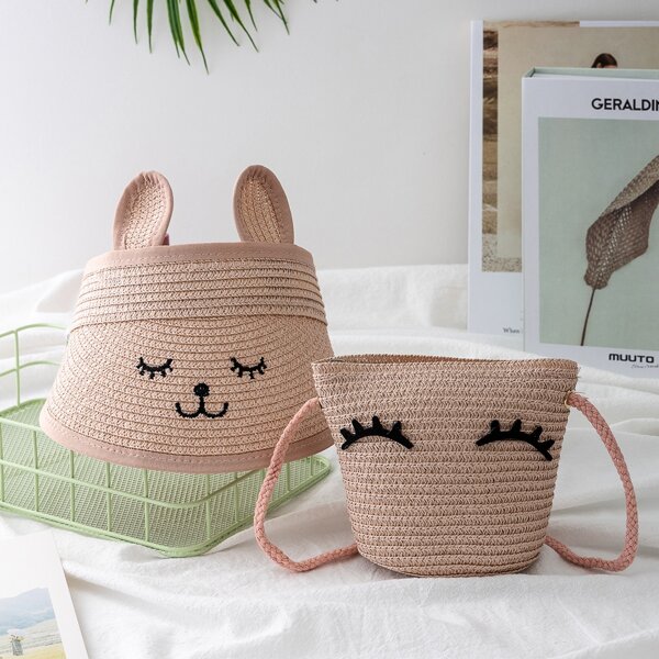 

Kids Eyelash Graphic Straw Bag With Cap, Pink