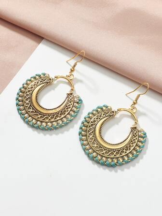 أقراط سبيكة بقص مفرغ