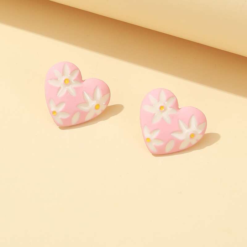 

Heart Stud Earrings, Pink