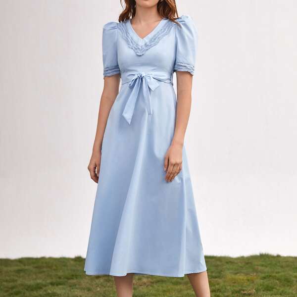 

Contrast Lace V-neck Puff Sleeve Belted Dress, Baby blue