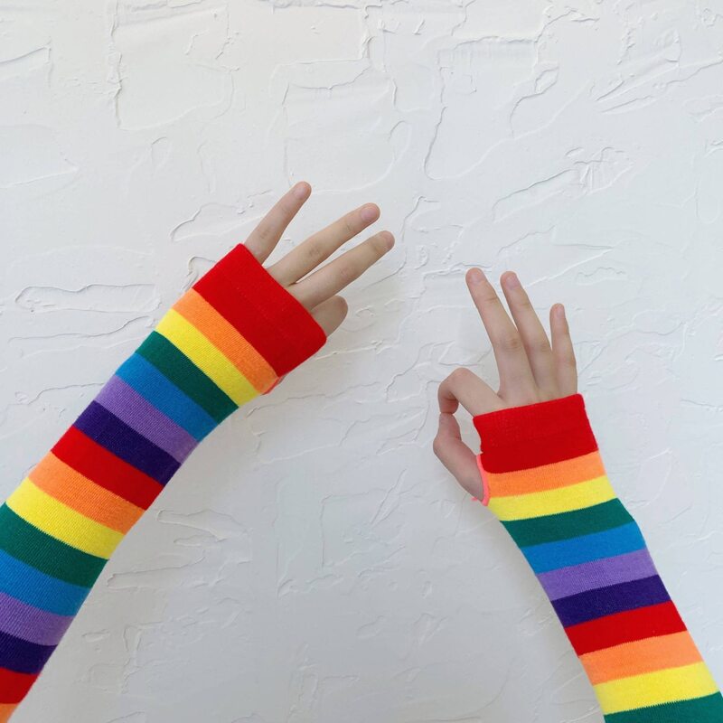 

Rainbow Striped Sun Protection Sleeve, Grey