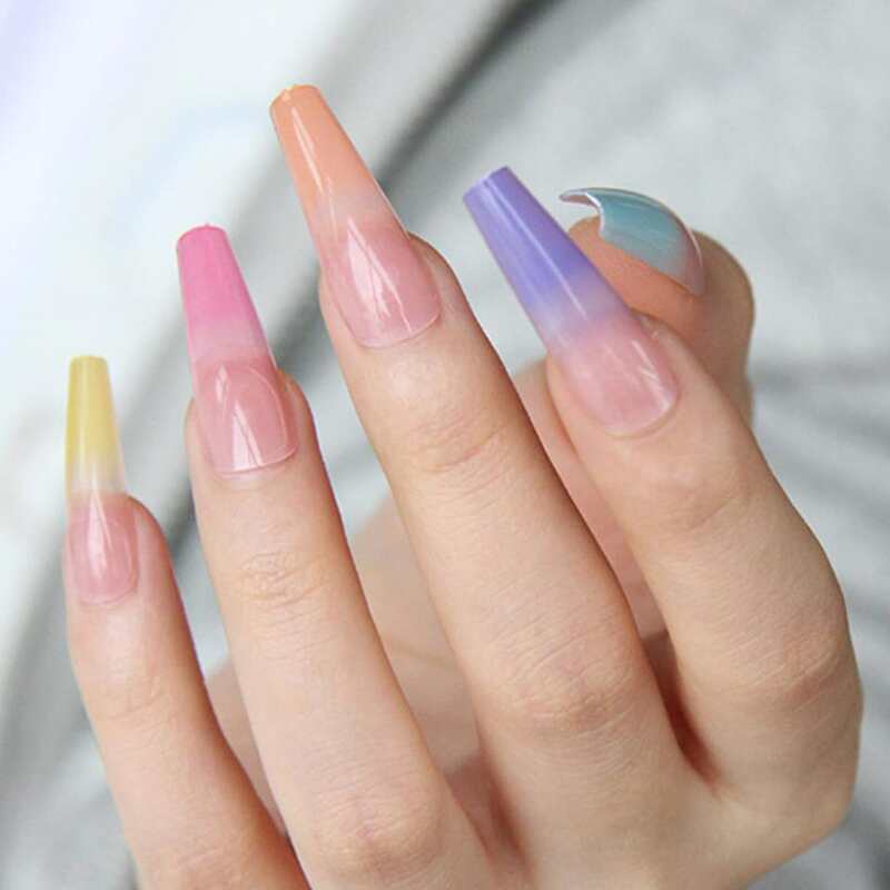 

24pcs Ombre Fake Nail, Multicolor