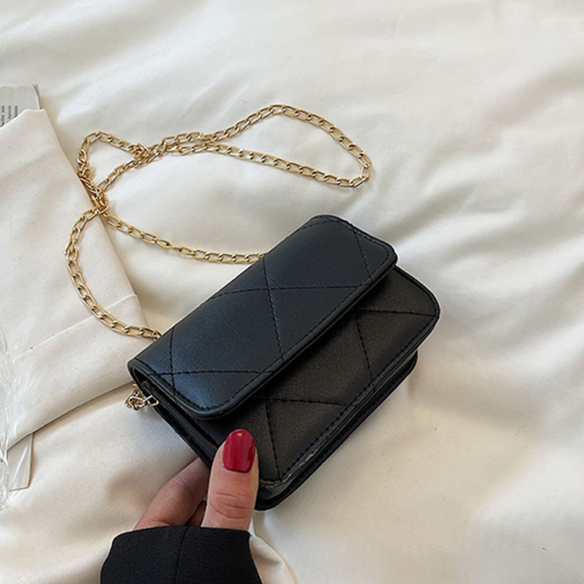 

Quilted Crossbody Bag, Black