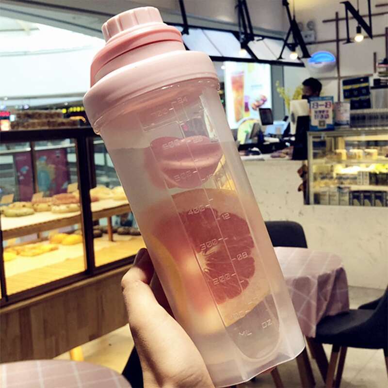 

1pc Random Sport Shaker Bottle, Multicolor