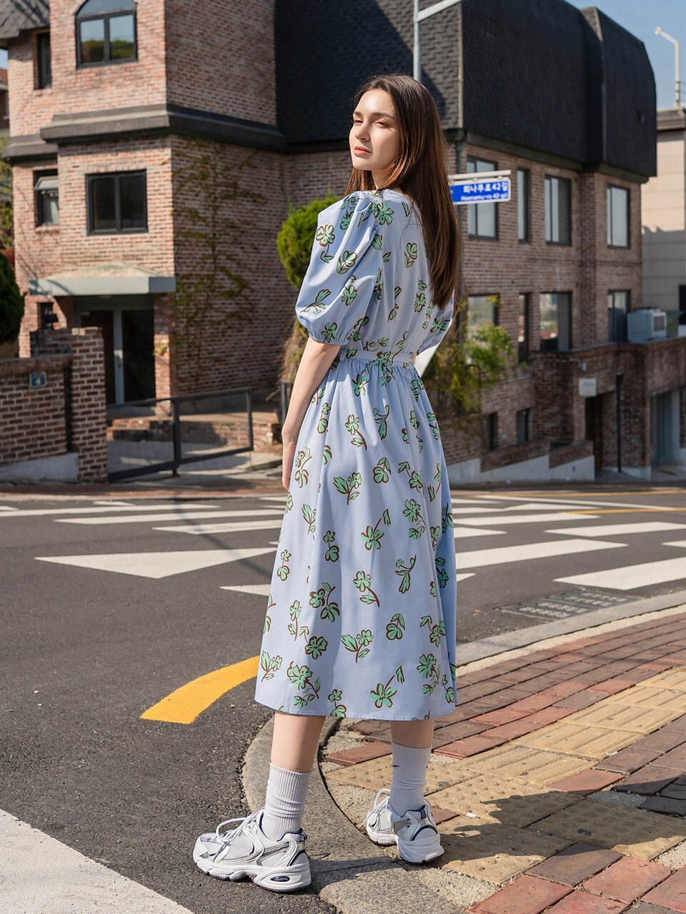 Floral Print Puff Sleeve Belted Dress