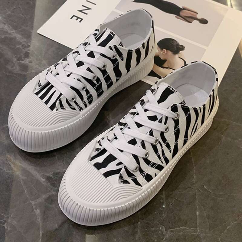 

Lace-up Front Zebra Striped Canvas Shoes, Black and white