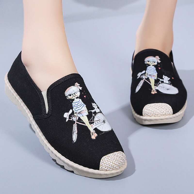 

Cartoon Graphic Flats, Black
