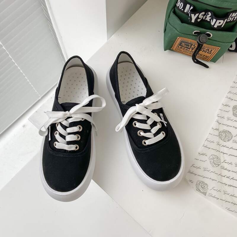 

Solid Lace-up Canvas Sneakers, Black
