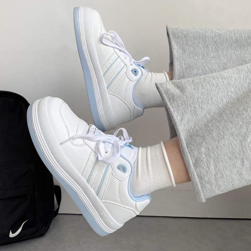 

Lace-up Front Skate Shoes, Blue