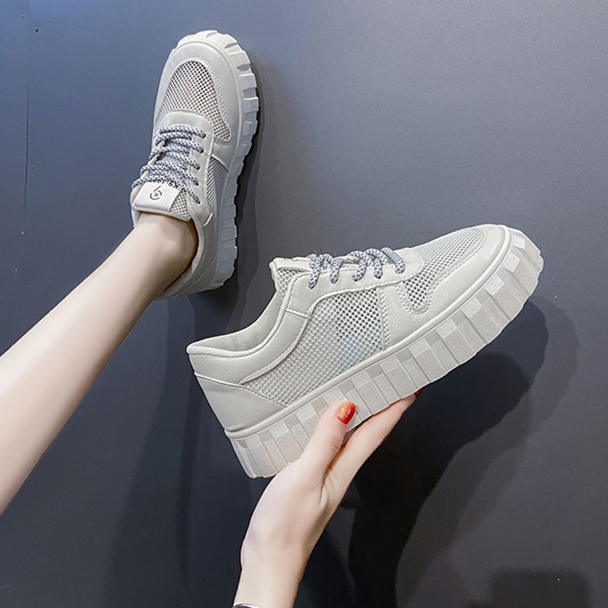 

Lace-up Front Mesh Skate Shoes, Beige