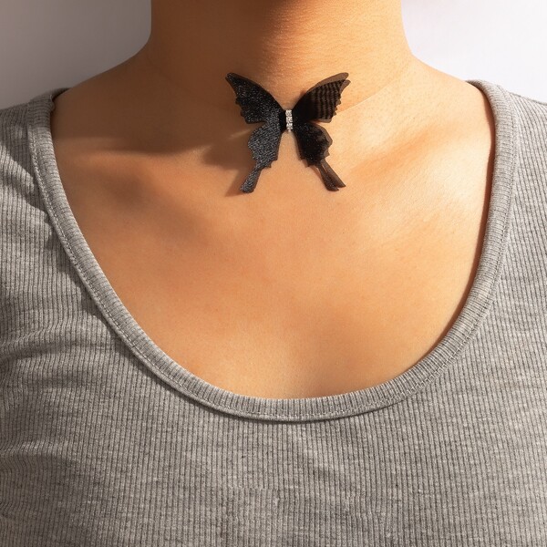 

Butterfly Decor Necklace, Black