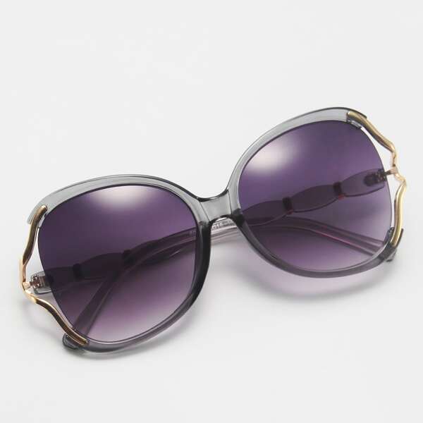 

Tinted Lens Sunglasses