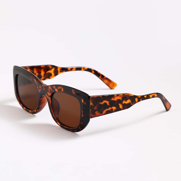 

Tortoiseshell Frame Sunglasses