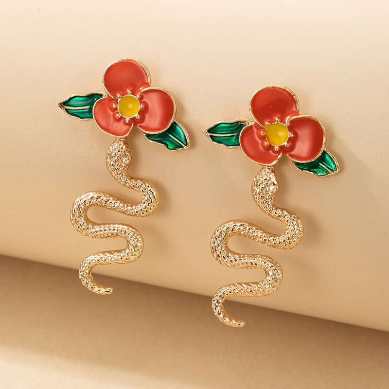 

Serpentine & Flower Drop Earrings, Gold