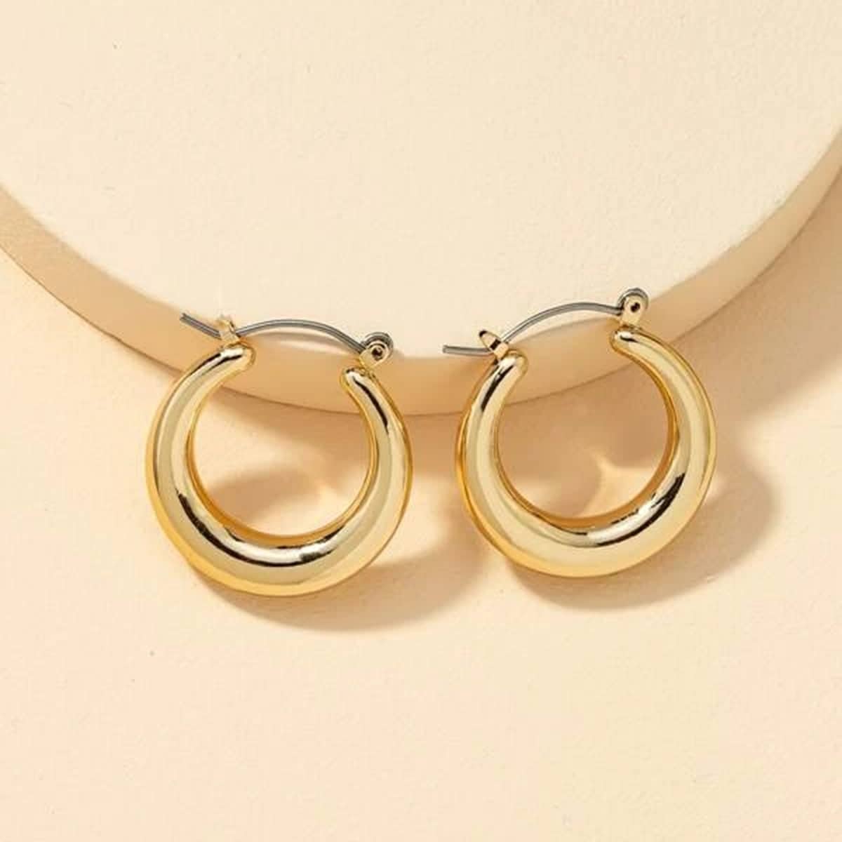 

Simple Hoop Earrings, Gold