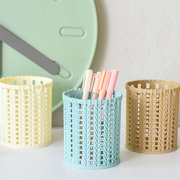 

1pc Random Color Hollow Pen Holder, Multicolor