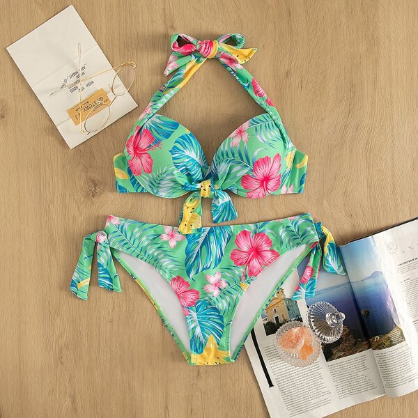 

Tropical & Floral Underwire Halter Bikini Swimsuit, Multicolor