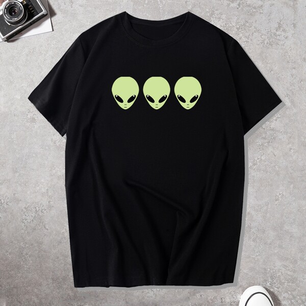 

Men Alien Print Crew Neck Tee, Black