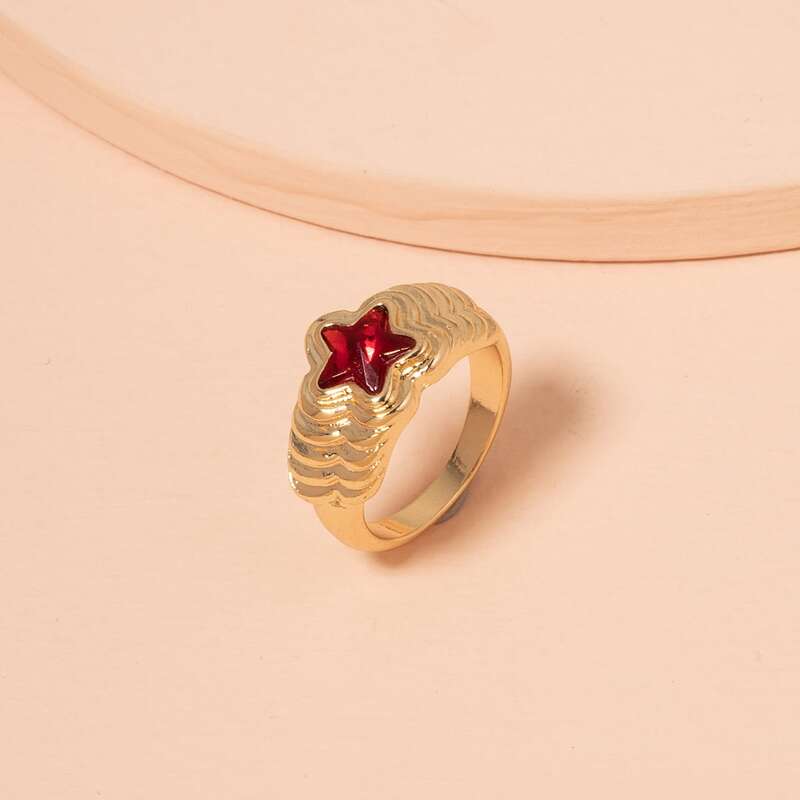 

1pc Rhinestone Star Ring, Gold