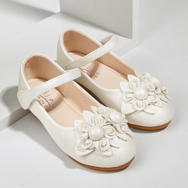 

Toddler Girls Floral Decor Flats, White