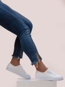 Minimalist Lace-up Front Skate Shoes