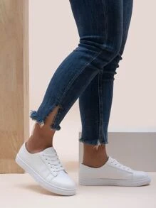 Minimalist Lace-up Front Skate Shoes