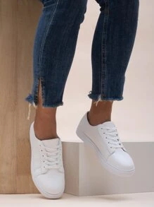 Minimalist Lace-up Front Skate Shoes