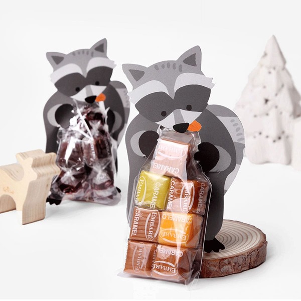 

20pcs Raccoon Design Candy Bag, Grey