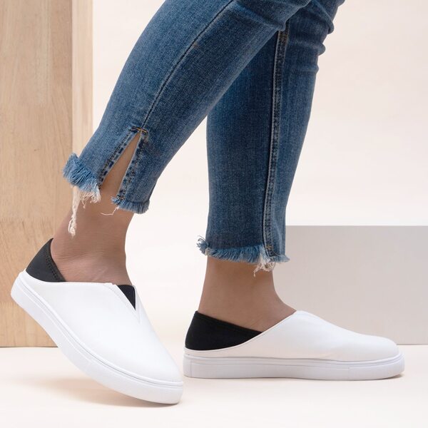 

Minimalist Slip On Sneakers, White