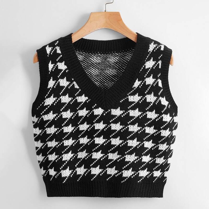 

Houndstooth Pattern Knit Top, Black