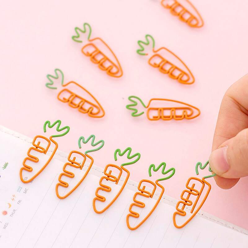 

2pcs Carrot Design Paperclip, Multicolor