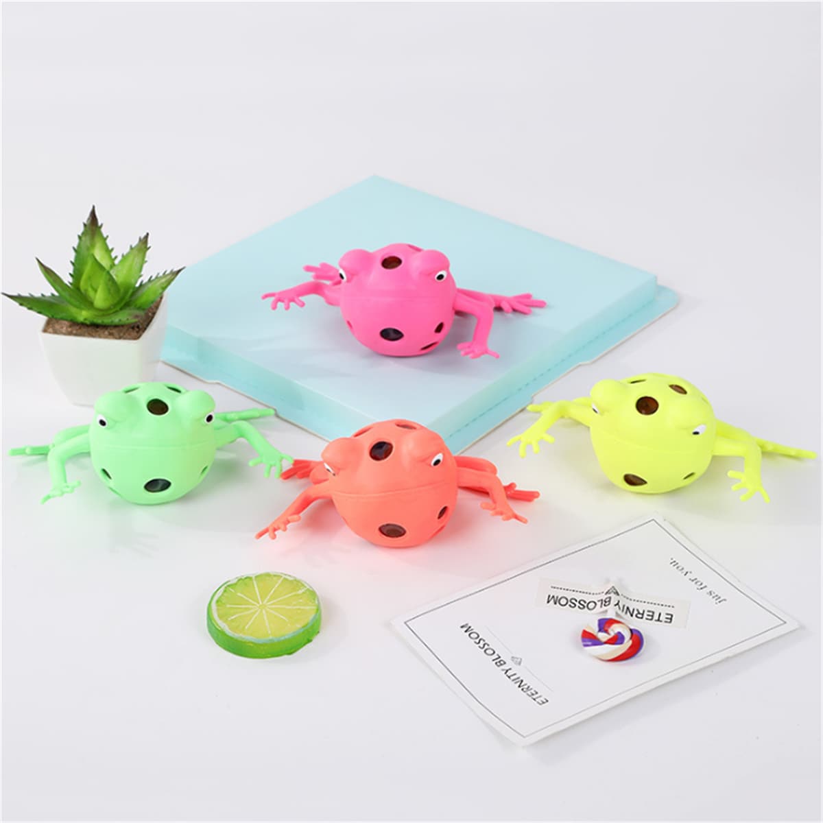 

1pc Random Color Frog Toy, Multicolor